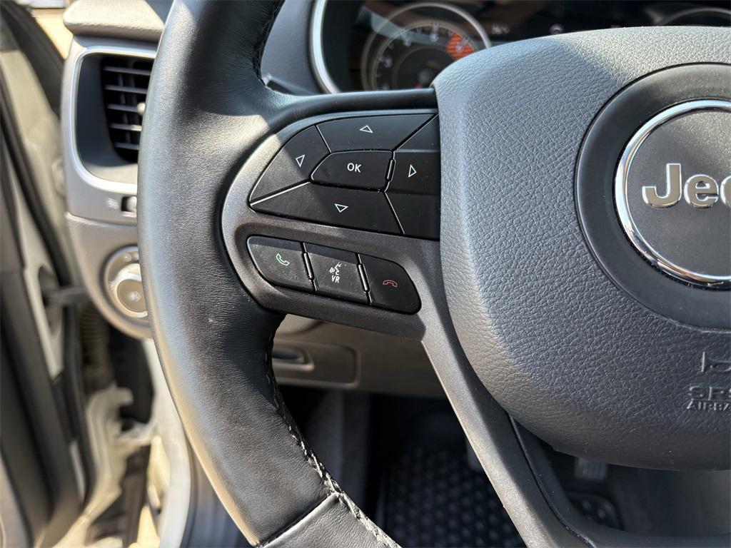 used 2019 Jeep Cherokee car, priced at $16,998