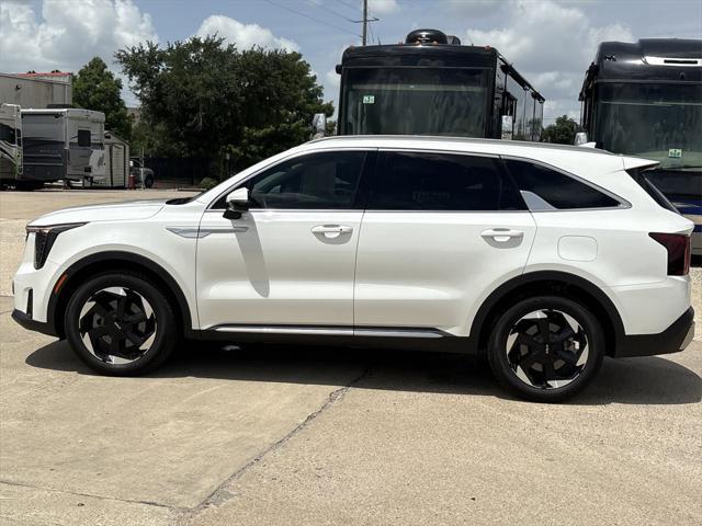 used 2025 Kia Sorento Hybrid car, priced at $37,998