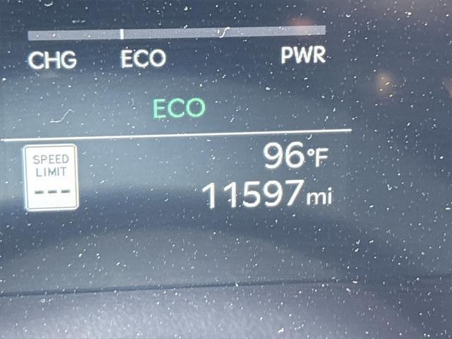 used 2025 Kia Sorento Hybrid car, priced at $37,998
