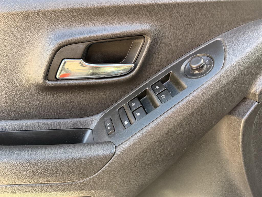 used 2020 Chevrolet Trax car, priced at $11,928