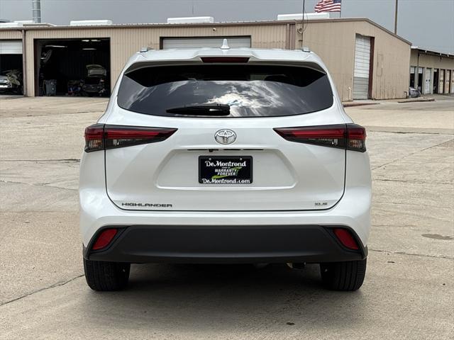 used 2024 Toyota Highlander car, priced at $37,998