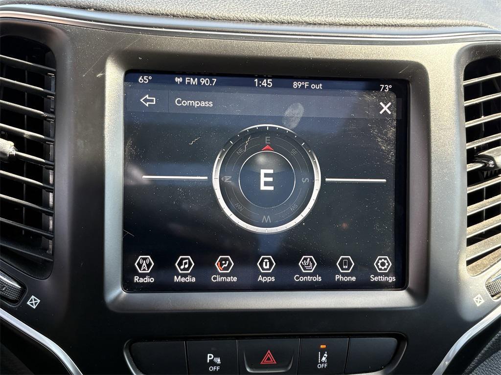 used 2021 Jeep Cherokee car, priced at $15,998