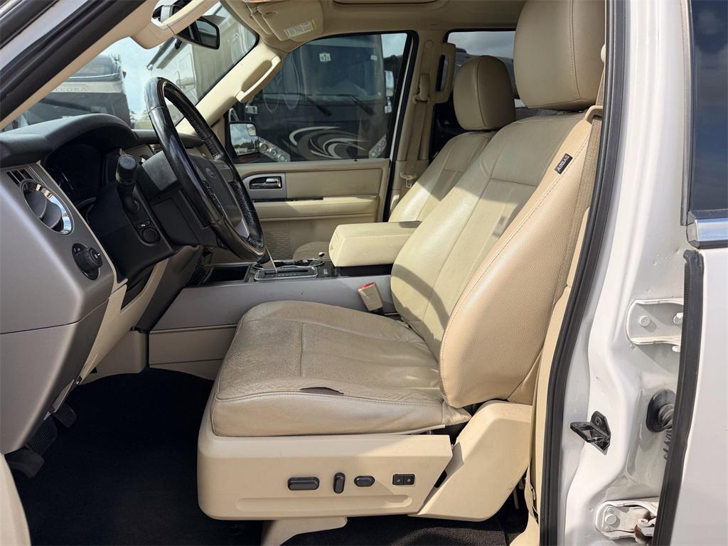 used 2015 Ford Expedition car, priced at $10,762