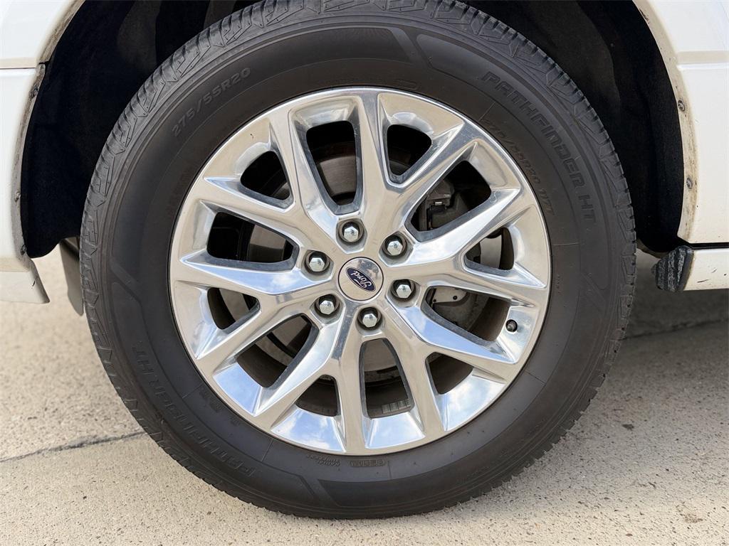 used 2015 Ford Expedition car, priced at $10,762