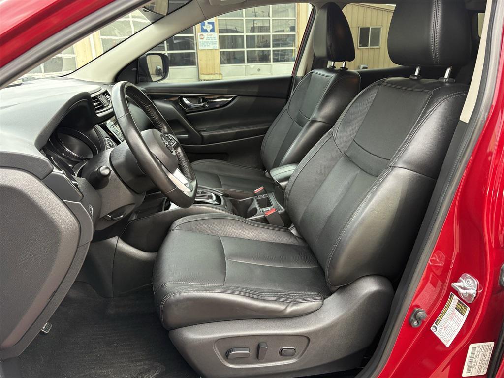 used 2017 Nissan Rogue Sport car, priced at $15,499