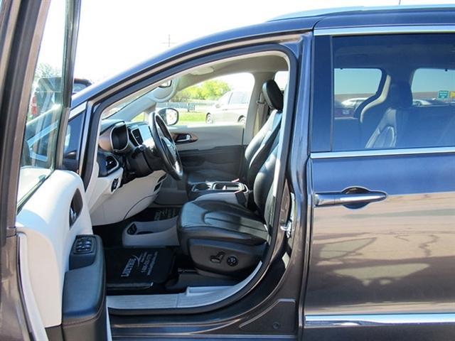 used 2018 Chrysler Pacifica car, priced at $15,900