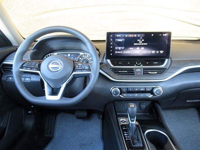 used 2023 Nissan Altima car, priced at $27,800