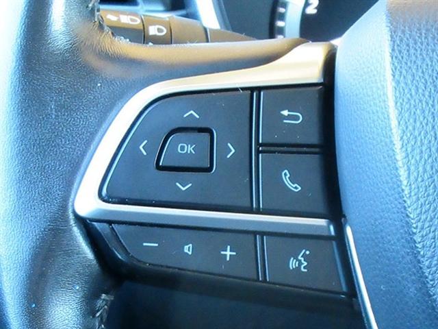 used 2020 Toyota Highlander car, priced at $27,900