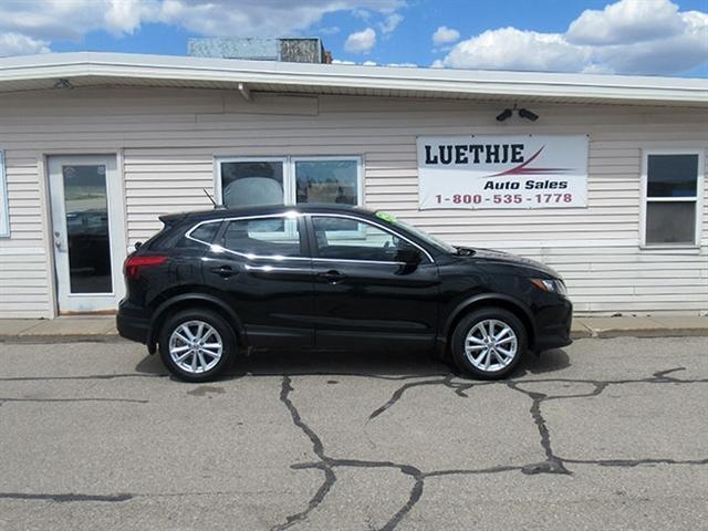 used 2017 Nissan Rogue Sport car, priced at $16,900