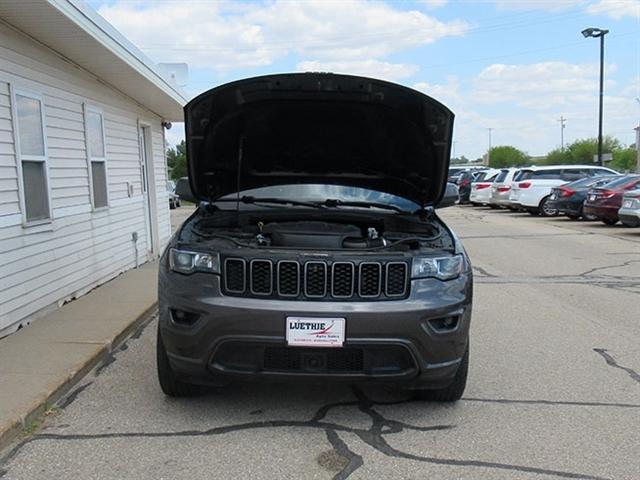 used 2021 Jeep Grand Cherokee car, priced at $27,800