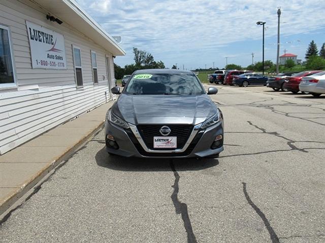 used 2019 Nissan Altima car, priced at $20,900