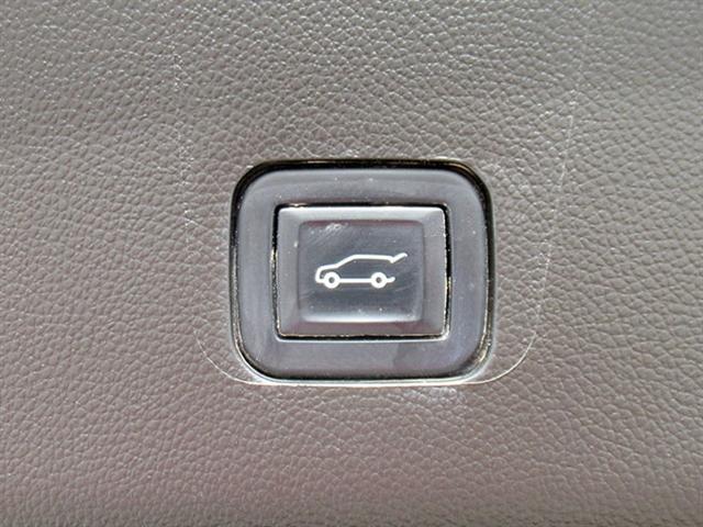 used 2022 Chevrolet Traverse car, priced at $20,900