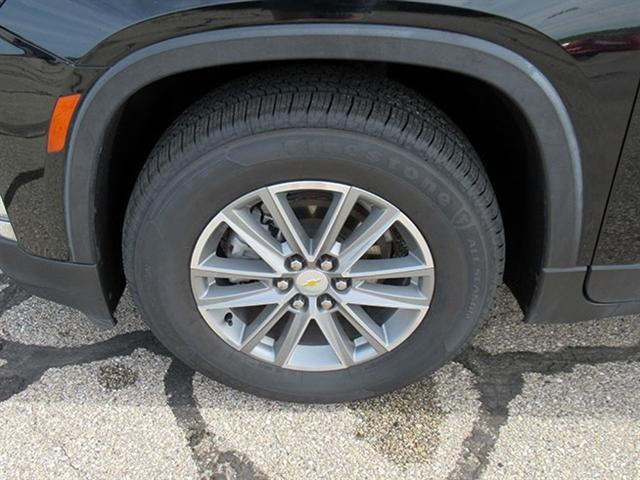 used 2022 Chevrolet Traverse car, priced at $20,900