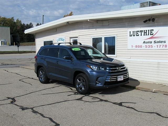 used 2019 Toyota Highlander car, priced at $32,800