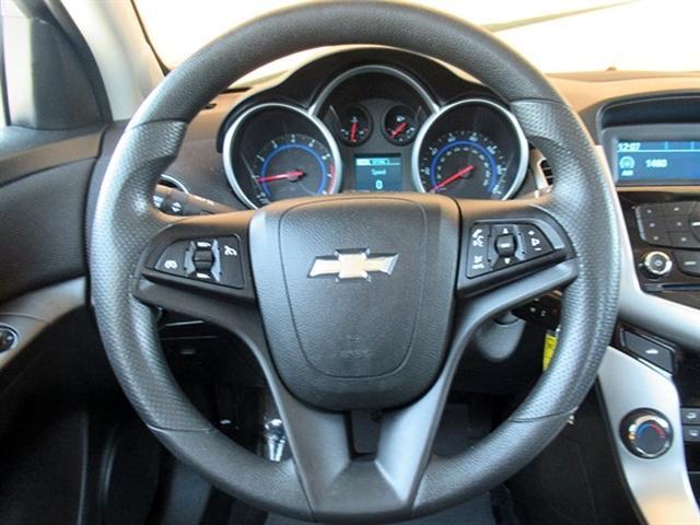 used 2015 Chevrolet Cruze car, priced at $10,500