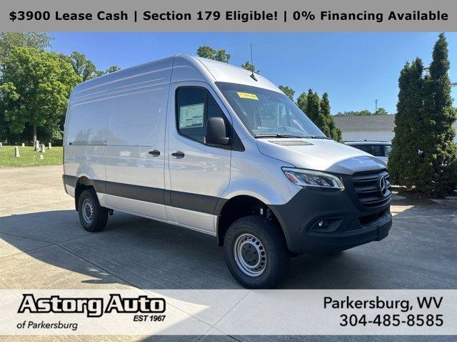 new 2024 Mercedes-Benz Sprinter 2500 car, priced at $77,512