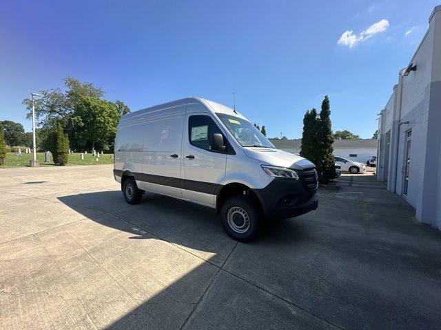 new 2024 Mercedes-Benz Sprinter 2500 car, priced at $77,512