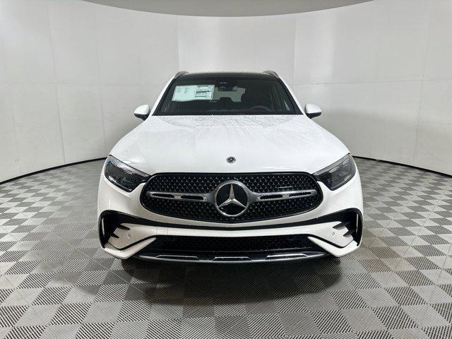 new 2025 Mercedes-Benz GLC 300 car, priced at $63,935