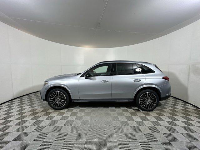 new 2025 Mercedes-Benz GLC 300 car, priced at $64,315