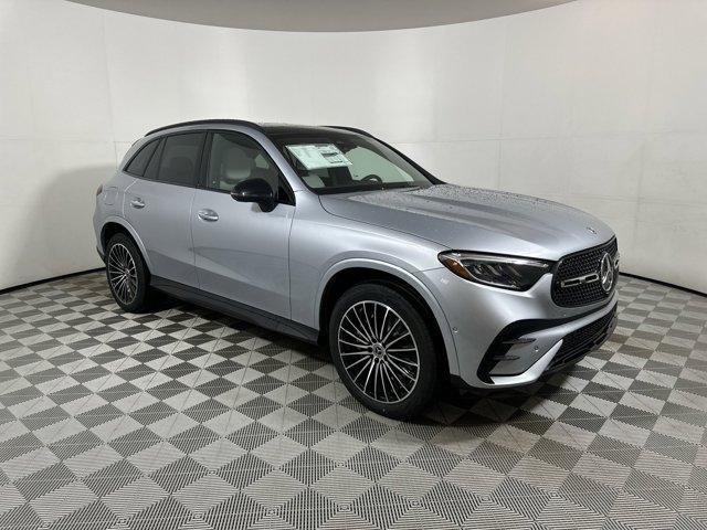 new 2025 Mercedes-Benz GLC 300 car, priced at $64,315