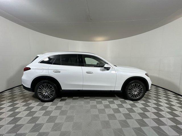 new 2025 Mercedes-Benz GLC 300 car, priced at $64,645