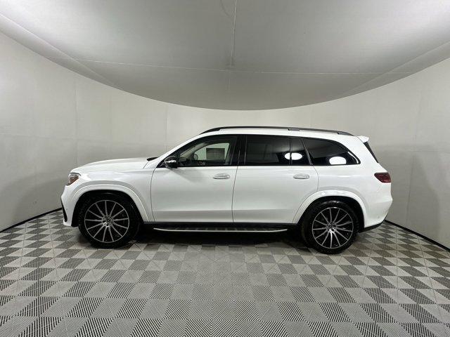 new 2024 Mercedes-Benz GLS 580 car, priced at $133,795