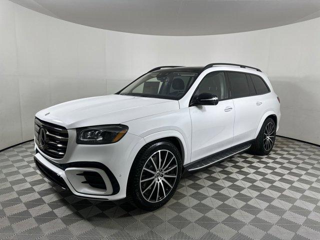 new 2024 Mercedes-Benz GLS 580 car, priced at $133,795