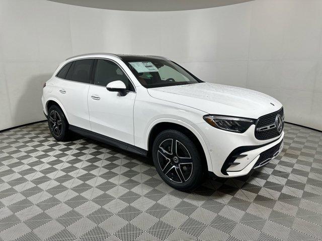 new 2025 Mercedes-Benz GLC 350e car, priced at $70,610