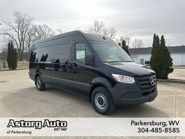 new 2025 Mercedes-Benz Sprinter 2500 car, priced at $74,746