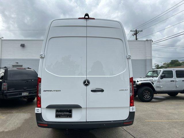 new 2024 Mercedes-Benz Sprinter 2500 car, priced at $66,655