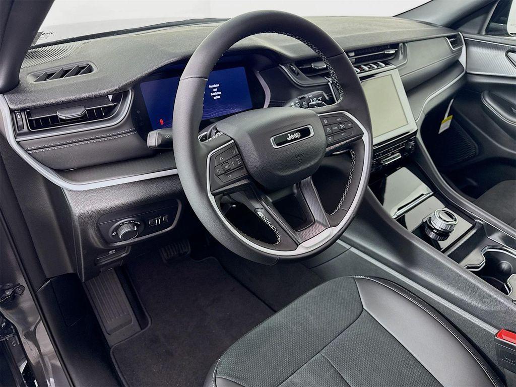 new 2025 Jeep Grand Cherokee L car, priced at $46,990