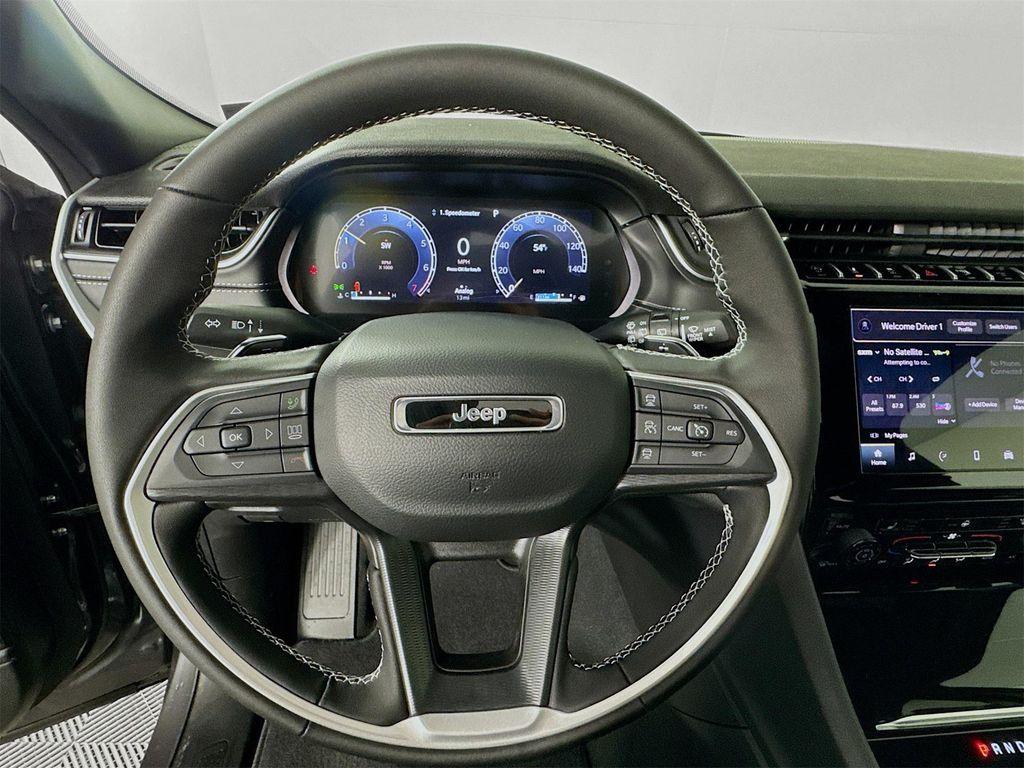 new 2025 Jeep Grand Cherokee L car, priced at $44,746