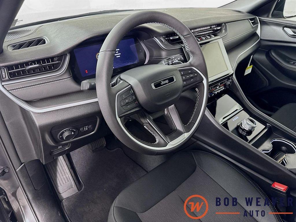 new 2025 Jeep Grand Cherokee L car, priced at $44,989