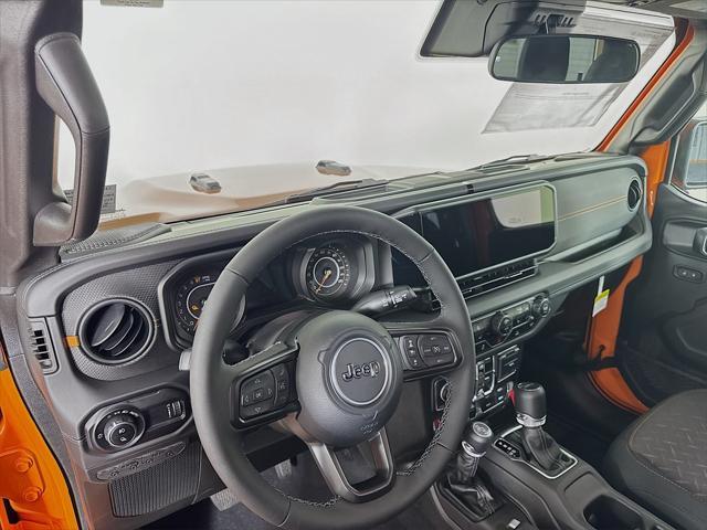 new 2025 Jeep Gladiator car, priced at $54,483