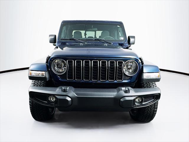 new 2025 Jeep Gladiator car, priced at $43,257