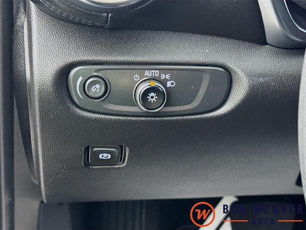 used 2022 Chevrolet Blazer car, priced at $25,939