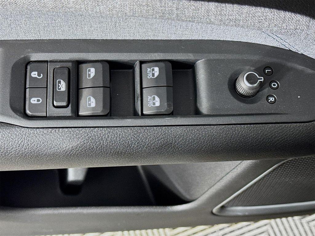 new 2025 Jeep Compass car, priced at $27,267