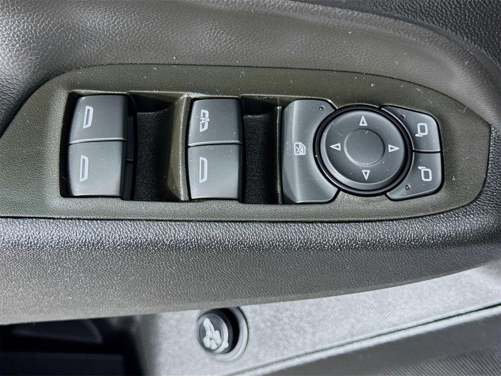 used 2022 Chevrolet Equinox car, priced at $23,555