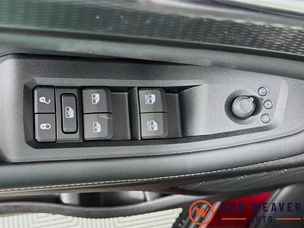 new 2025 Jeep Grand Cherokee car, priced at $45,658
