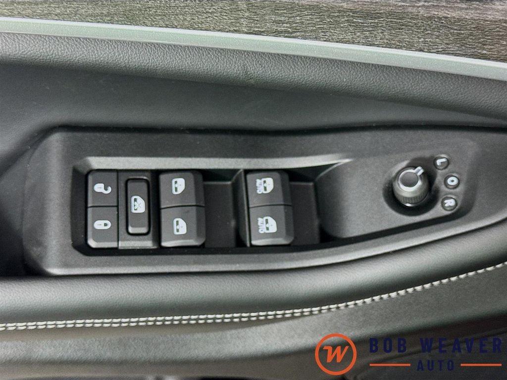 new 2025 Jeep Grand Cherokee L car, priced at $53,271