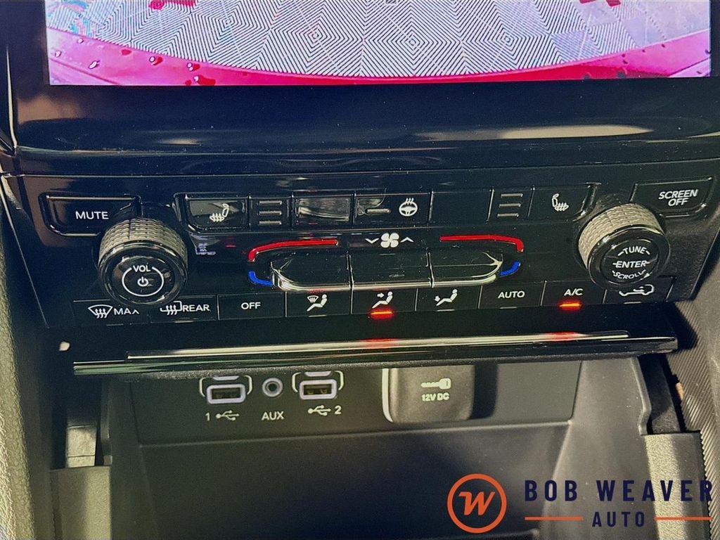 new 2025 Jeep Grand Cherokee car, priced at $46,551