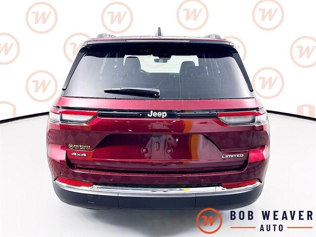 new 2025 Jeep Grand Cherokee car, priced at $46,551