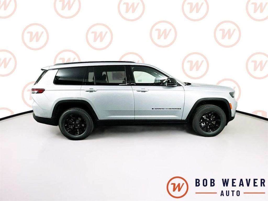 new 2025 Jeep Grand Cherokee L car, priced at $47,234