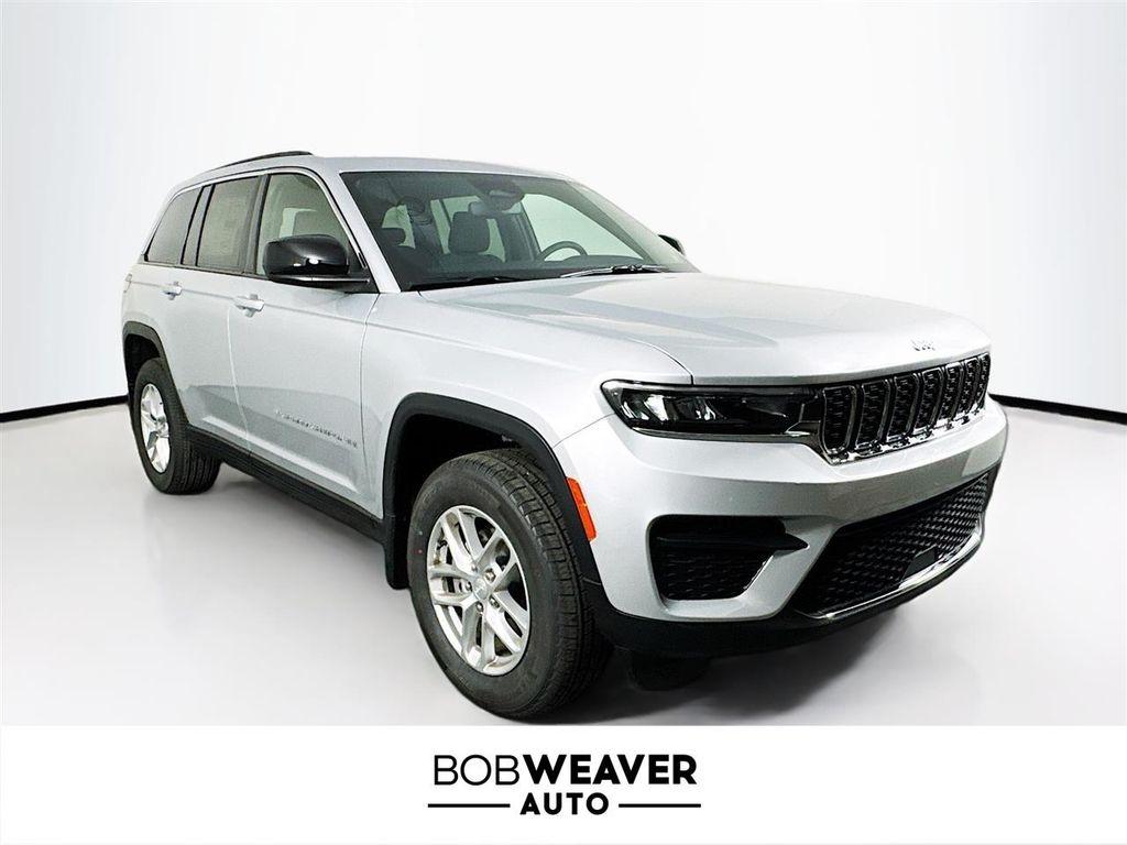 new 2025 Jeep Grand Cherokee car, priced at $43,235