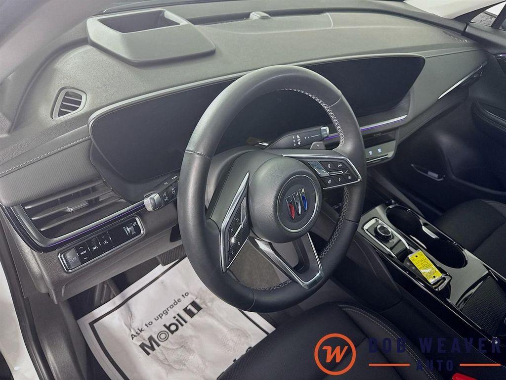 used 2025 Buick Envision car, priced at $36,368