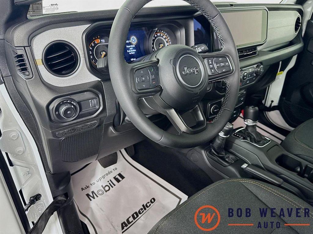 new 2025 Jeep Wrangler car, priced at $53,365
