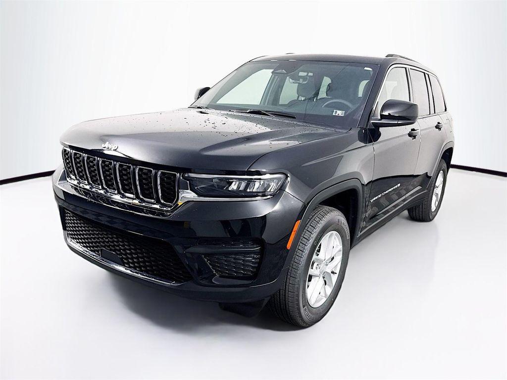 new 2025 Jeep Grand Cherokee car, priced at $43,189