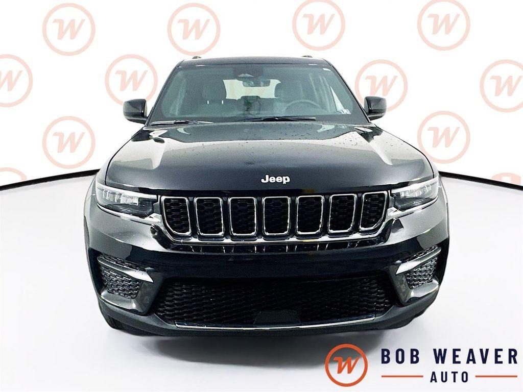 new 2025 Jeep Grand Cherokee car, priced at $43,432
