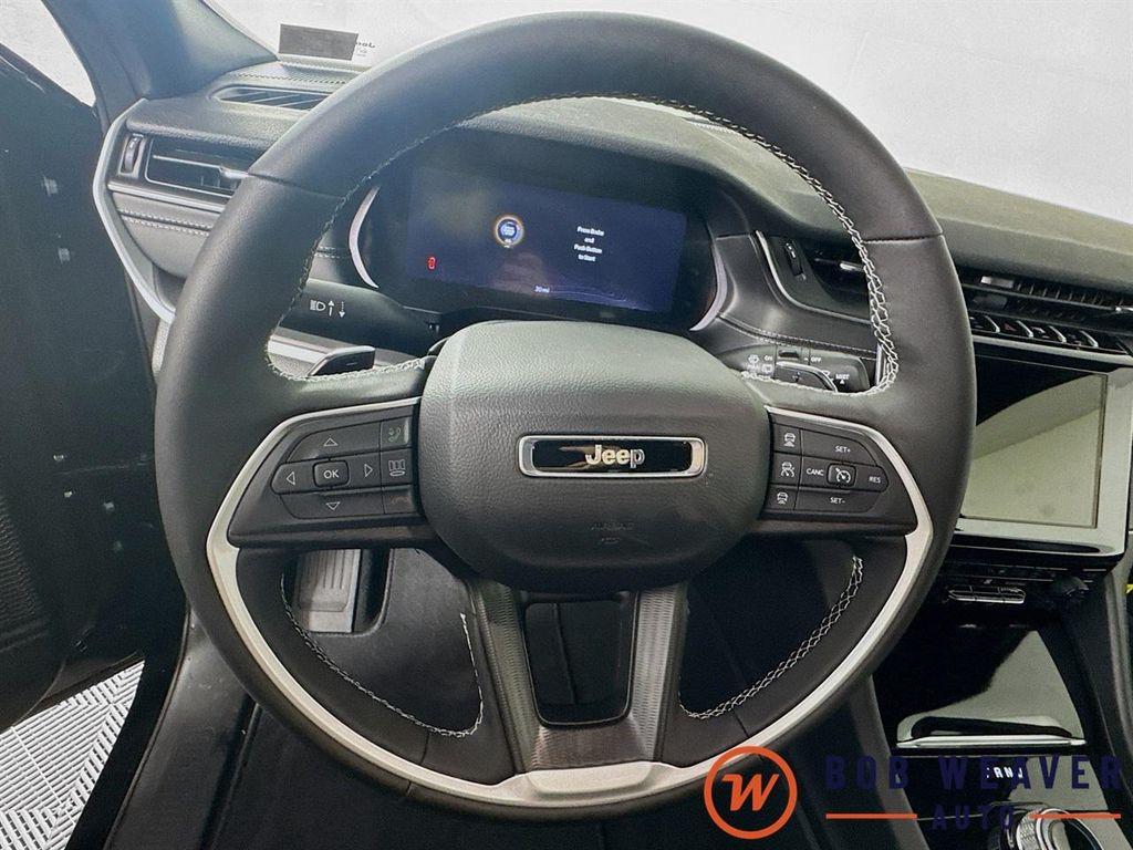 new 2025 Jeep Grand Cherokee car, priced at $43,432