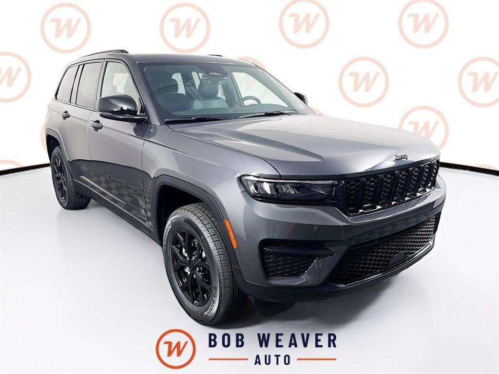 new 2025 Jeep Grand Cherokee car, priced at $45,415